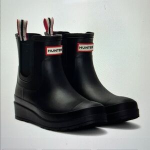 NWT Hunter Tabitha Waterproof Chelsea Black Short Rain Boots